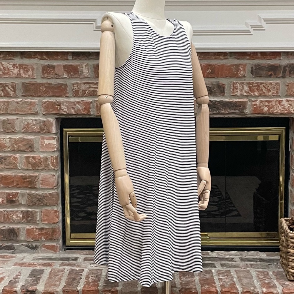 Old Navy black and white pinstriped midi dress / S / NWOT - Picture 3 of 11